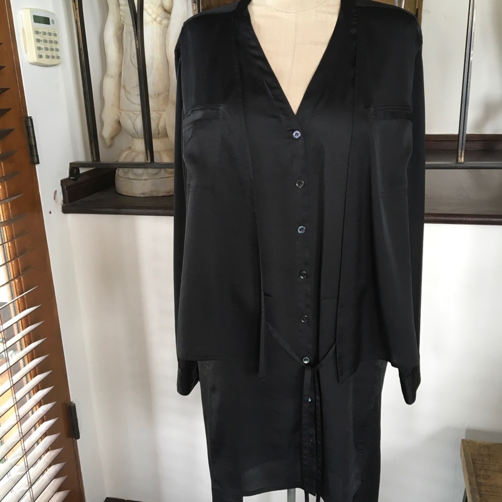 Max Azria Black Tunic M